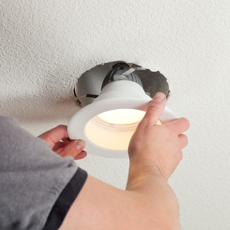 Electrical services in Valencia, CA